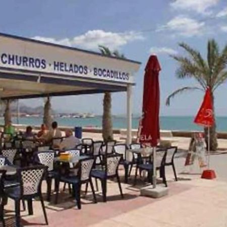 Beachside Apartment In The Centre Of Ел Кампело Екстериор снимка