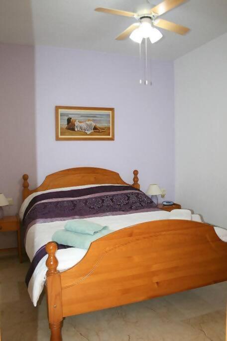 Beachside Apartment In The Centre Of Ел Кампело Екстериор снимка